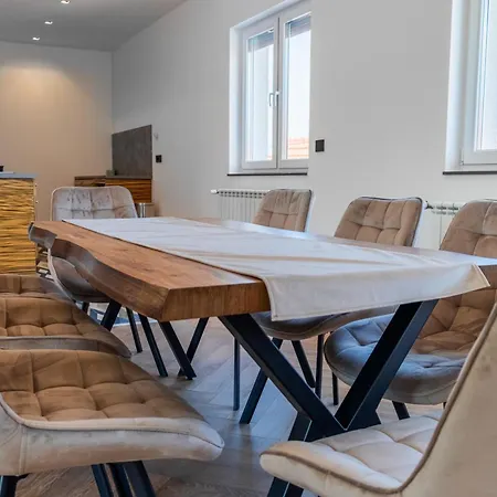 Lepenicka Luxe - Premium *