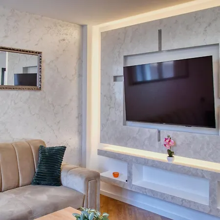 Lepenicka Luxe - Premium Apartman *