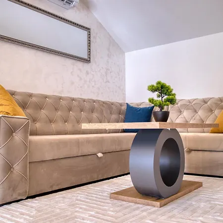 Διαμέρισμα Lepenicka Luxe - Premium