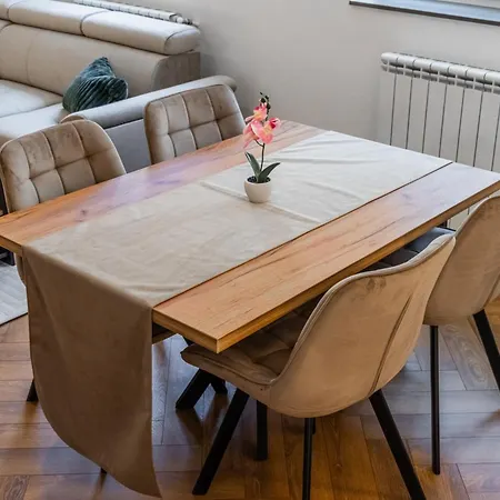 Lepenicka Luxe - Premium