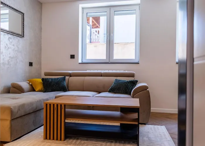 Lepenicka Luxe - Premium شقة